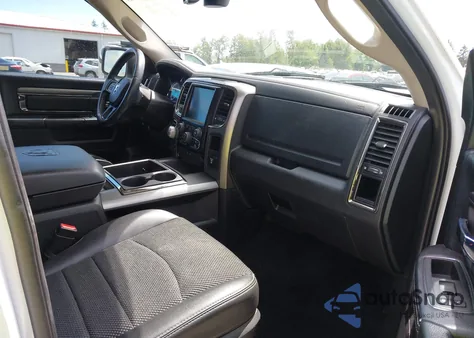 2015 Ram 1500 Sport из США, поврежденный, VIN 1C6RR7MT7FS601470